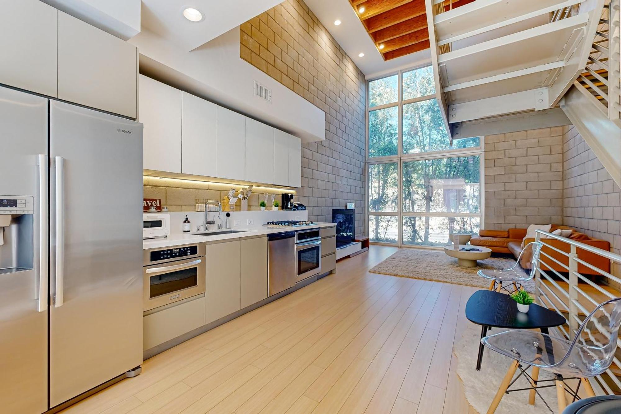 Modern Loft-Style Townhouse In Los Angeles Exteriör bild